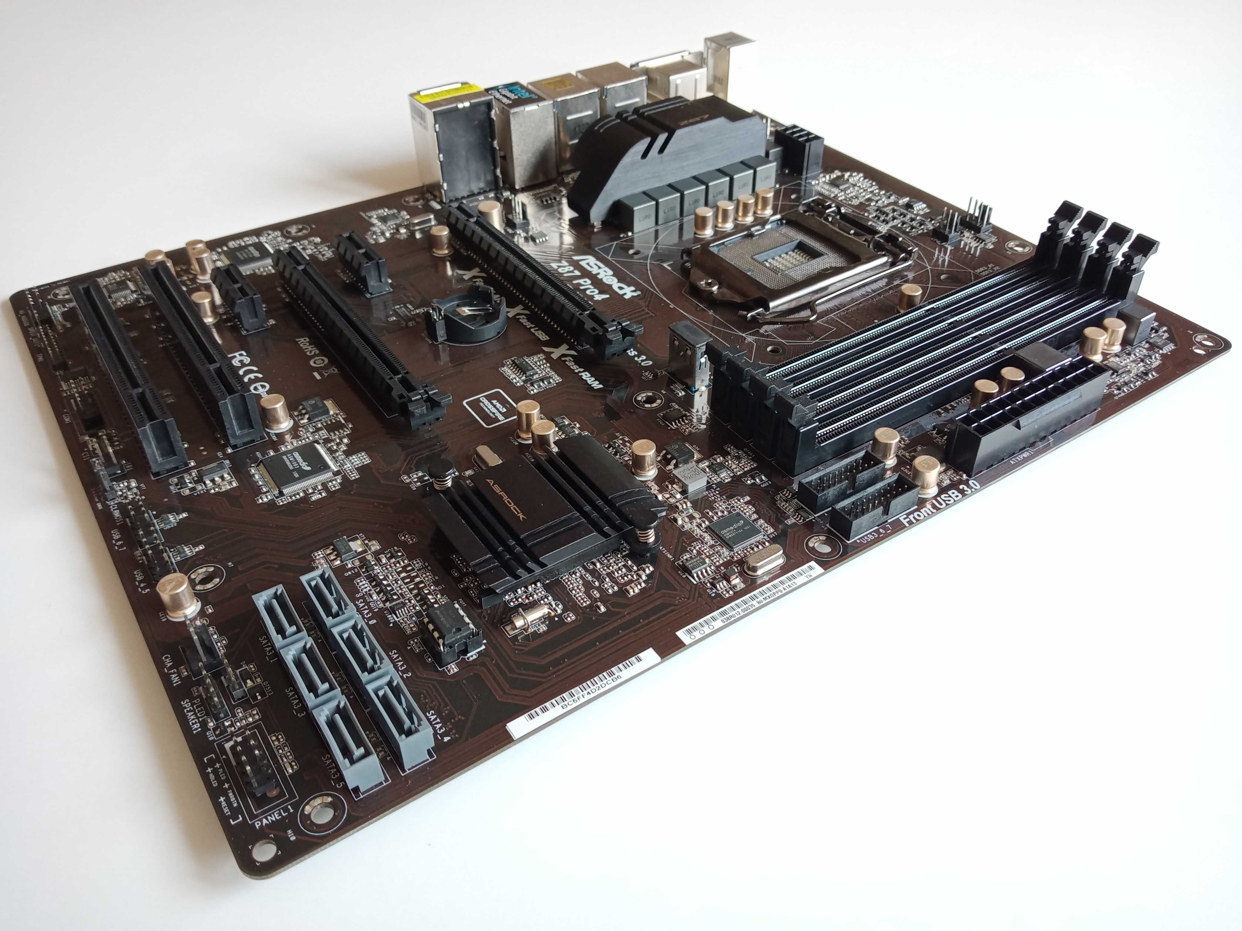 Płyta główna ASRock Z87 Pro4, DDR 3, PCIe 3.0, USB 3.0, SATA III