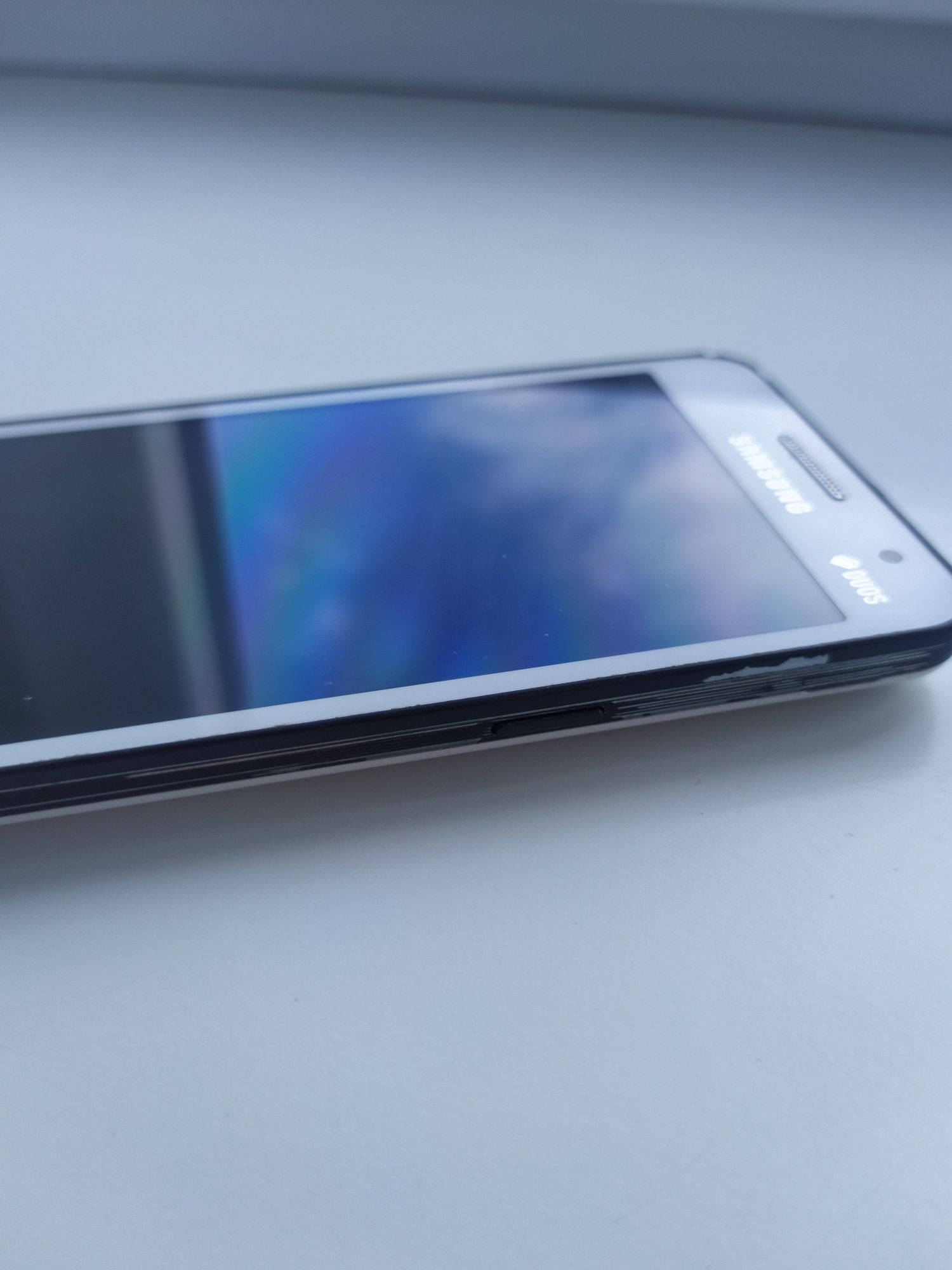 Телефон Samsung Galaxy Core 2