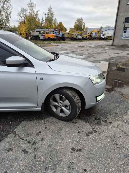 Продам Шкода Рапид