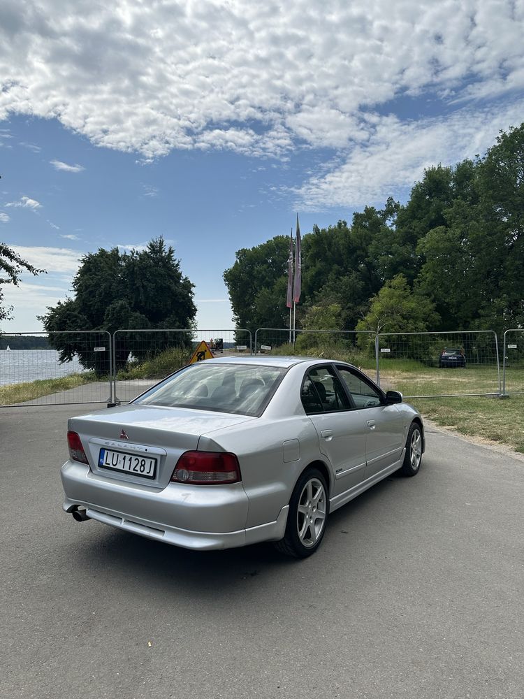 Mitsubishi Galant Avance 2.5 v6