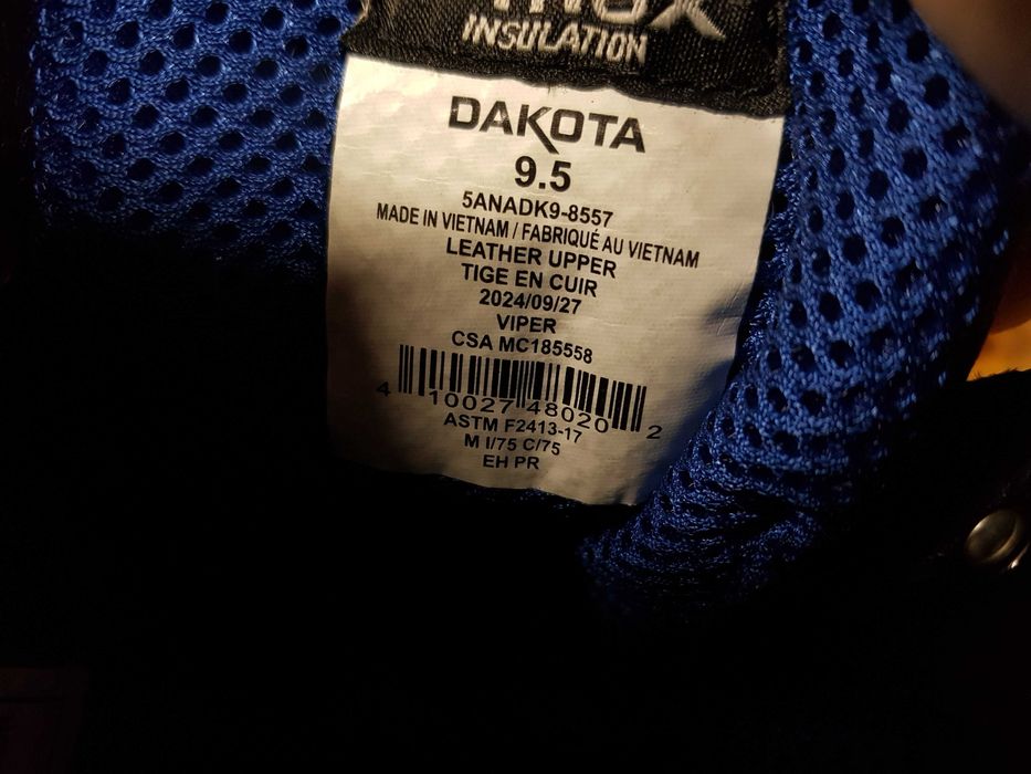 Buty robocze DAKOTA rozm 42,5 wkł 28 cm S3
