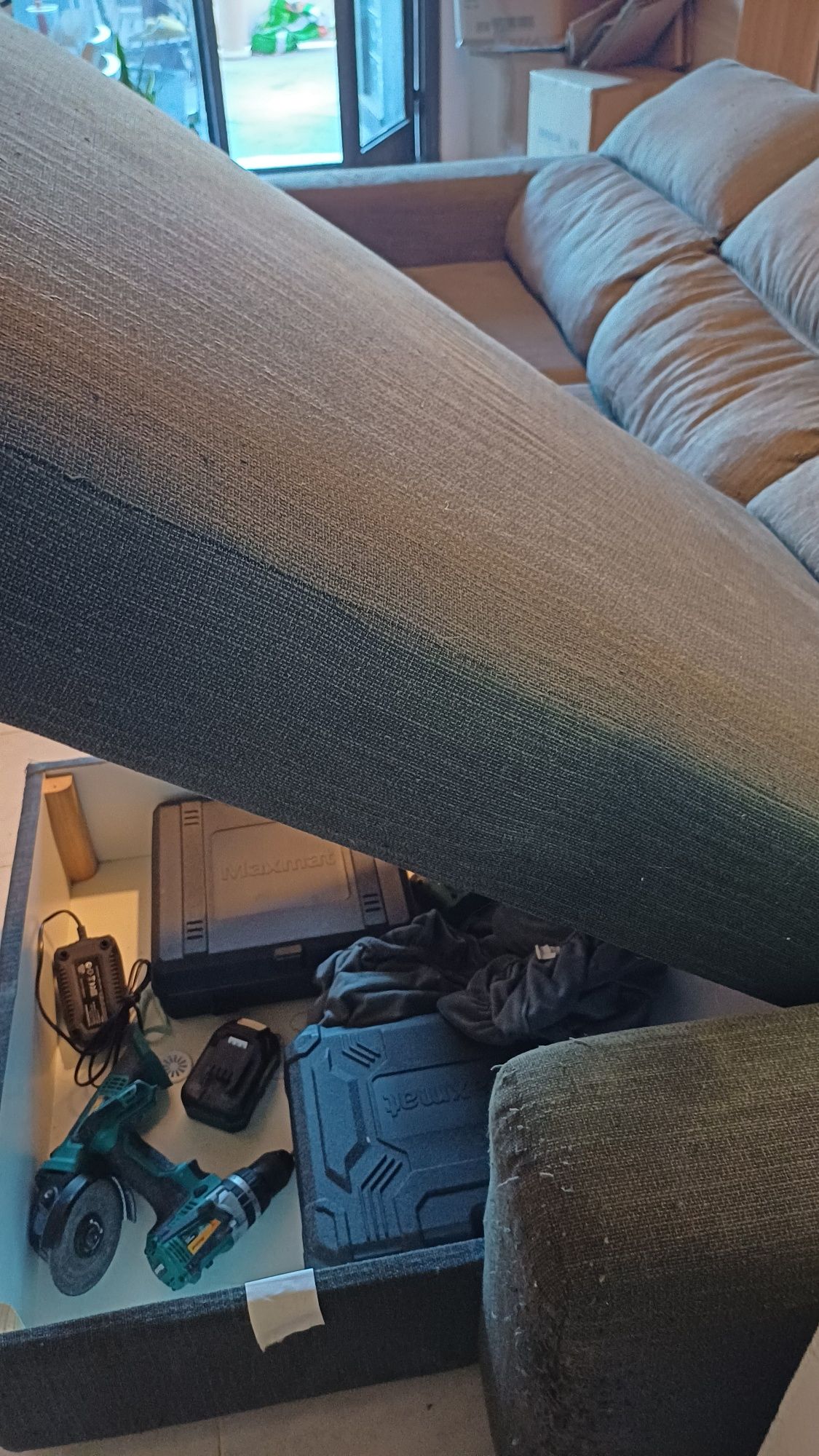 Sofa 3 lugares cinzento