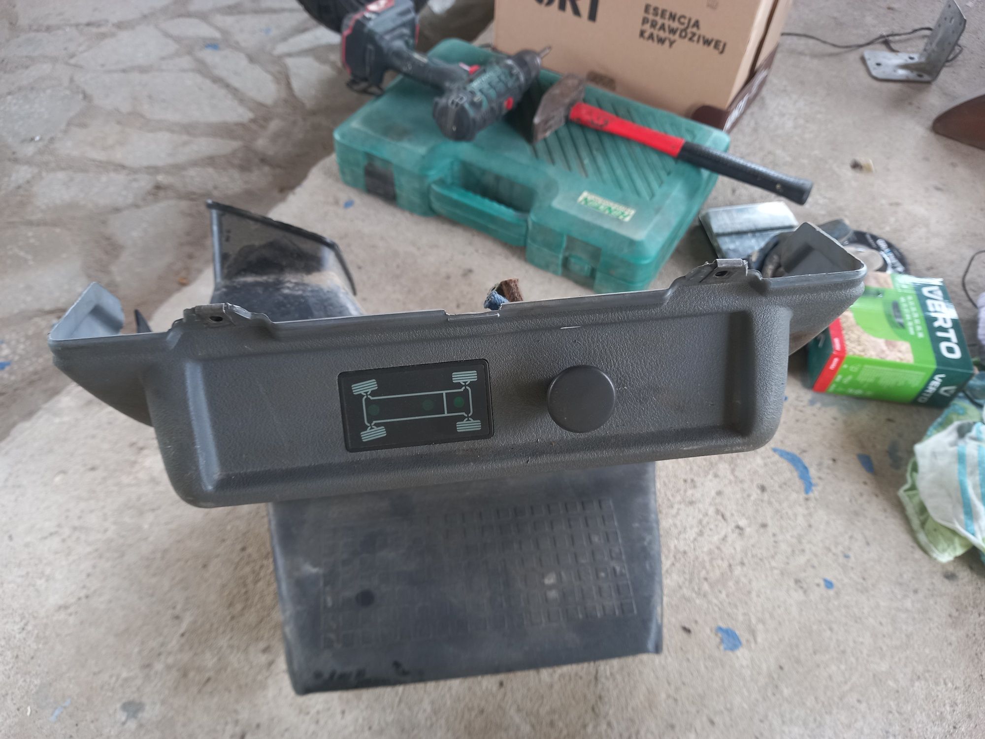 Vw t4 syncro panel blokady tylnego mostu wlacznik pompka