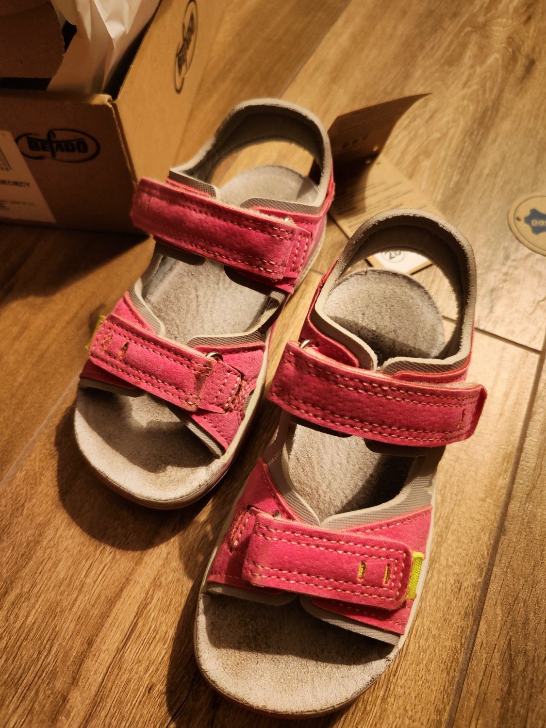 Sandałki dla dziewczynki Befado 28 _ Lato