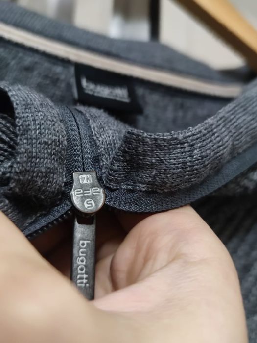 Sweter sweterek L Bugatti męski cotton baumwolle bawełna wełna classic
