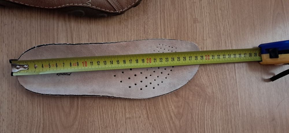 Продам мокасини BADURA.