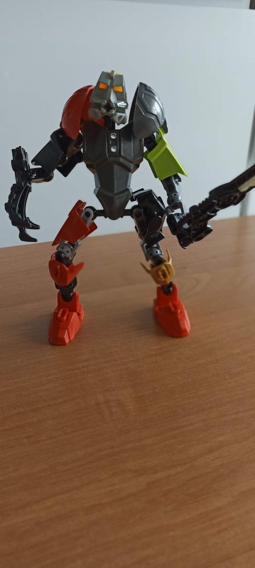 Robot LEGO Bionicle