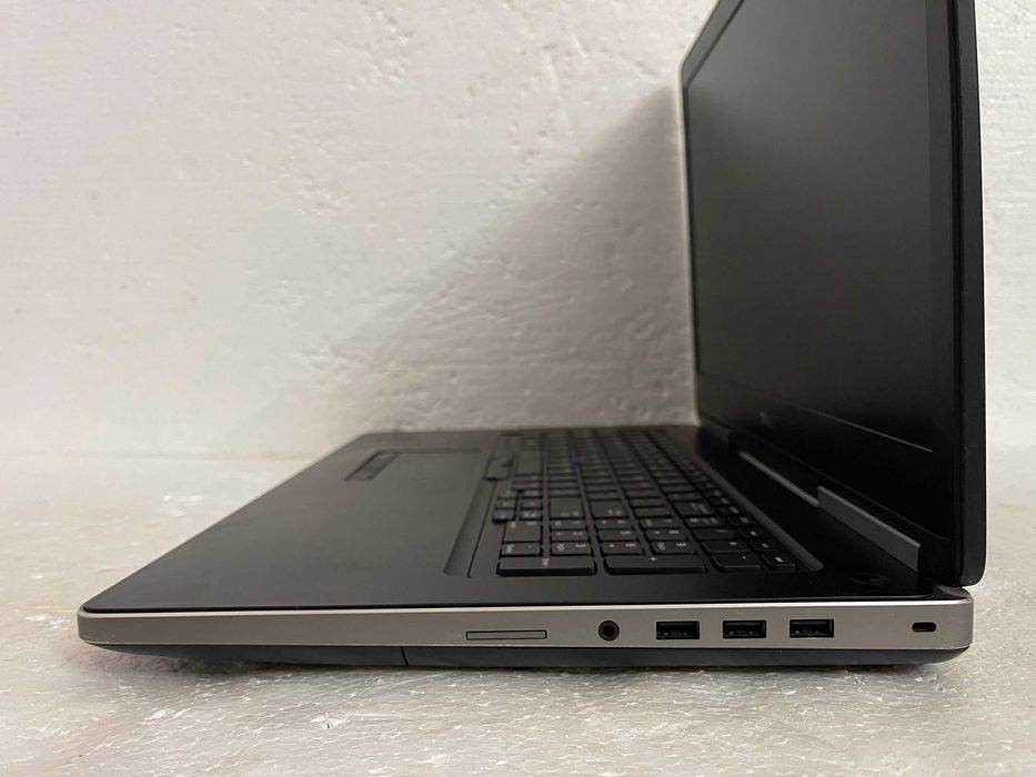 БОЛЬШОЙ!!  Игровой DELL 7710 + (Intel Core i7) + ТОП Видео (4 ГБ)