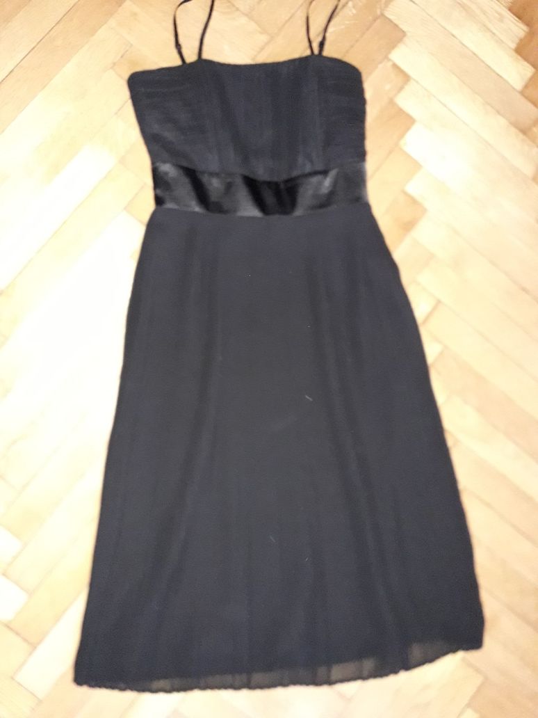 Sukienka wizytowa mała czarna szyfon plisowana George r.36