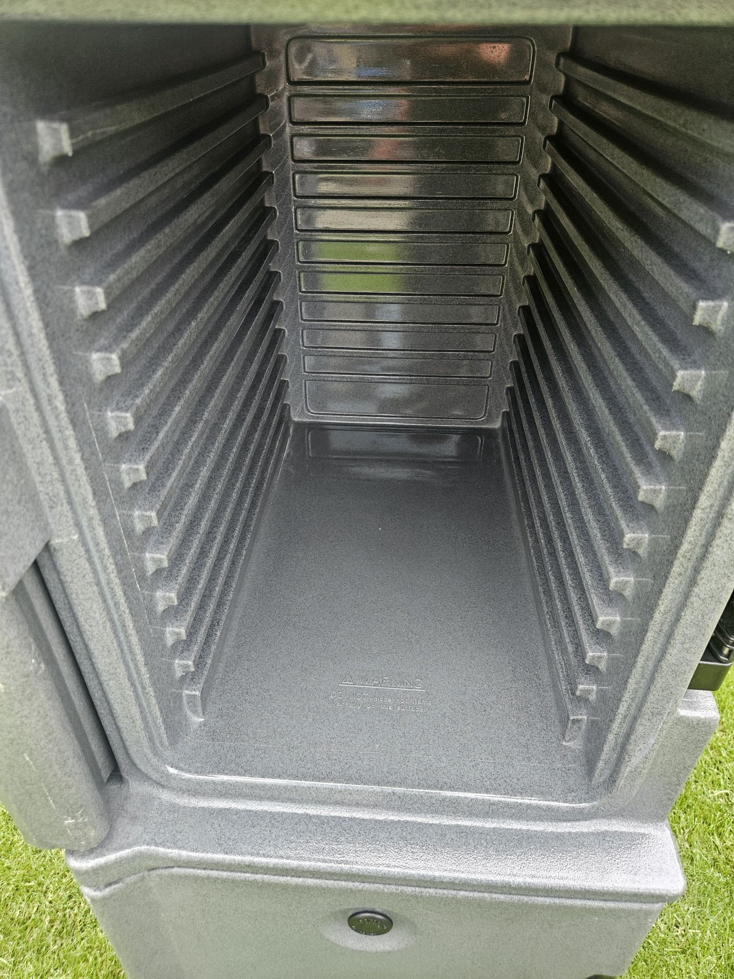 Termoport, termos transportowy, termos na gny cambro
