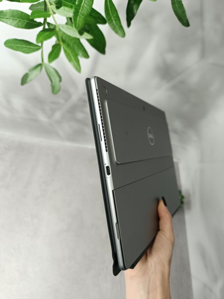 Планшетний ПК зі стилусом/Dell Latitude 7320/i5-1140G7/8/256M2/13" IPS