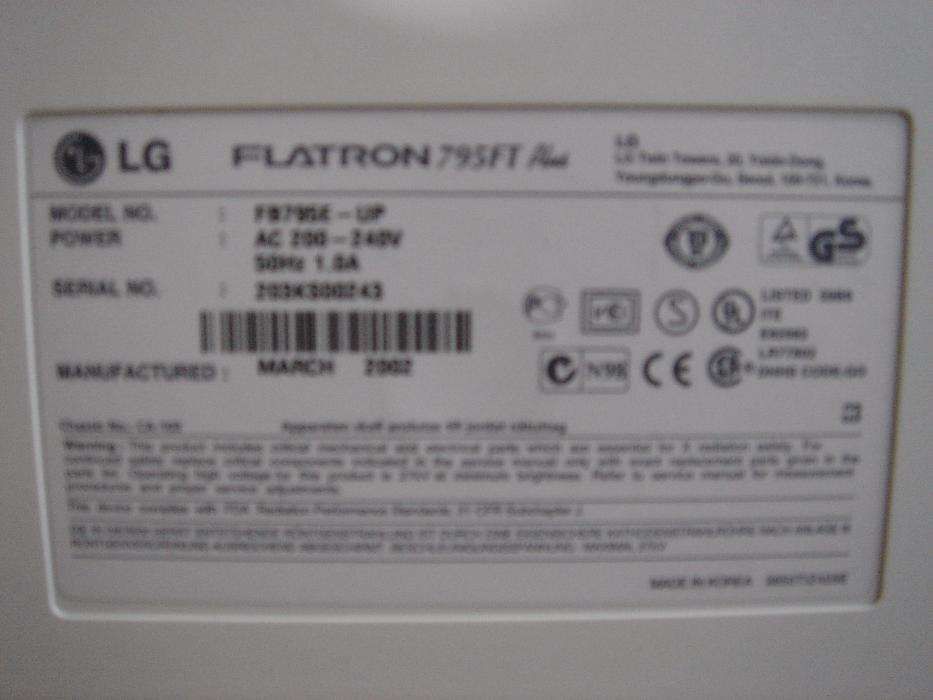 ПРОДАМ Монитор LG Flatron plus 795 FT в отличном состоянии 17дюймов