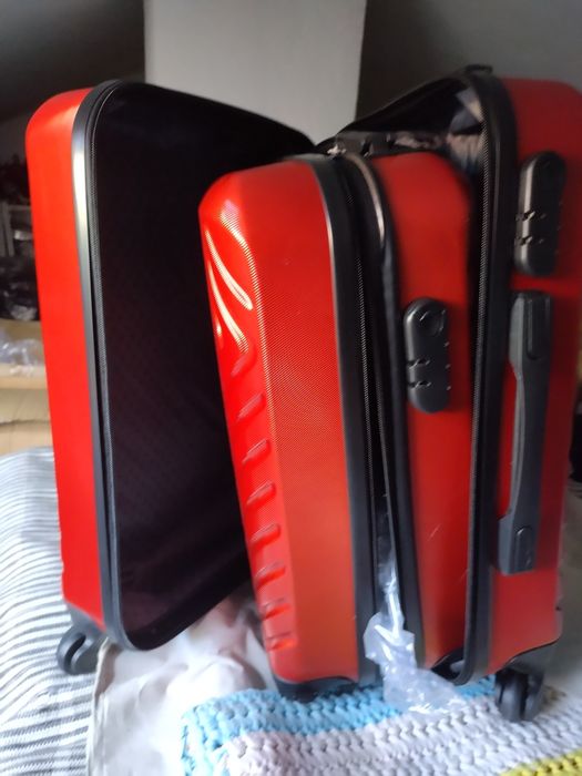 Malas/ Trolleys NOVOS... CONJUNTO