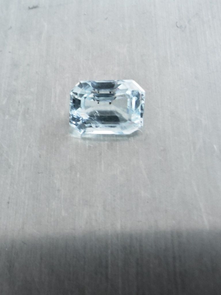 Akwamaryn naturalny 0.96 ct. Oktagon