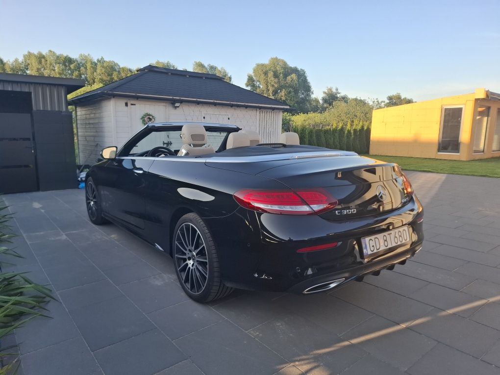 PIĘKNY Mercedes Kabriolet AMG