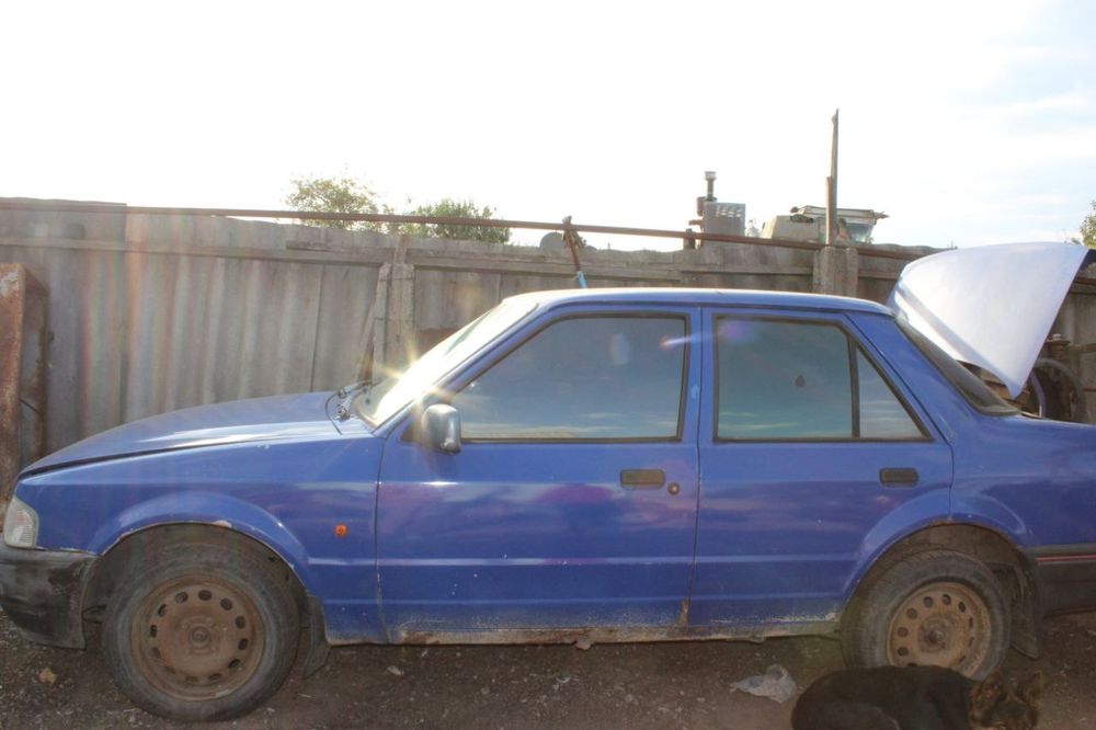 Продам машины Ford Orion и ваз 2101