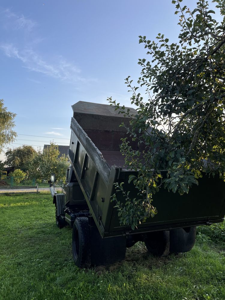 Зіл 130 Самоскид Д-240