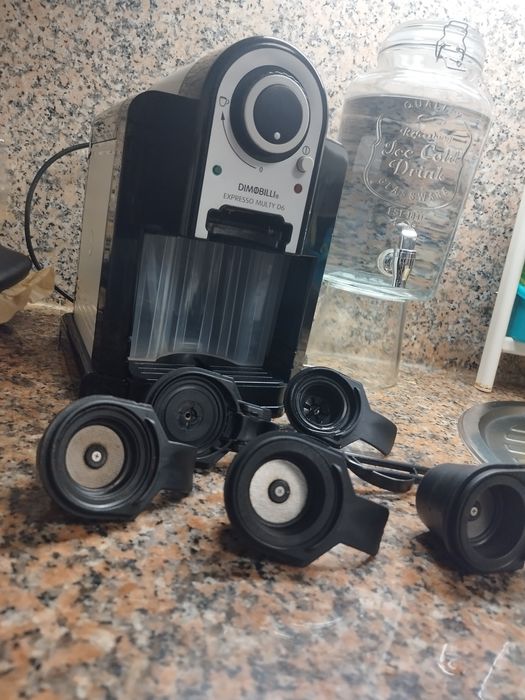 Máquina de café dimobilli d6