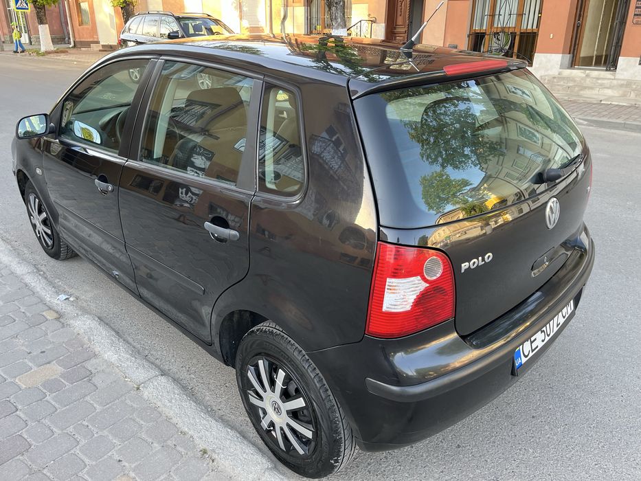 Продам Volkswagen Polo 1,2 бензин 2003 року!