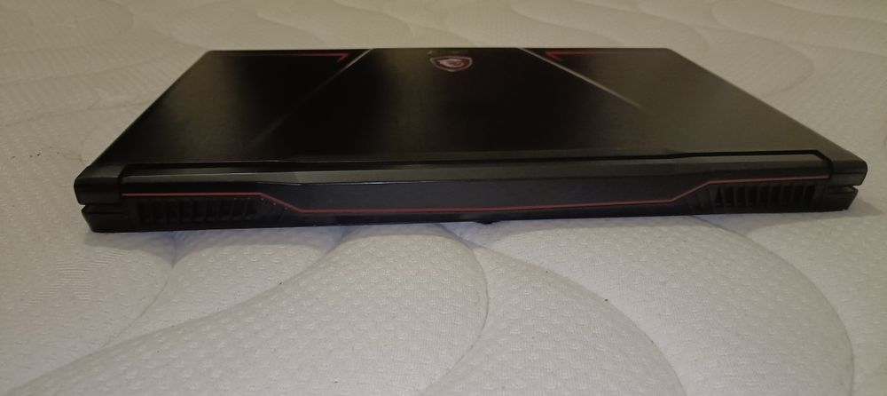 Portátil GAMER MSI Leopard