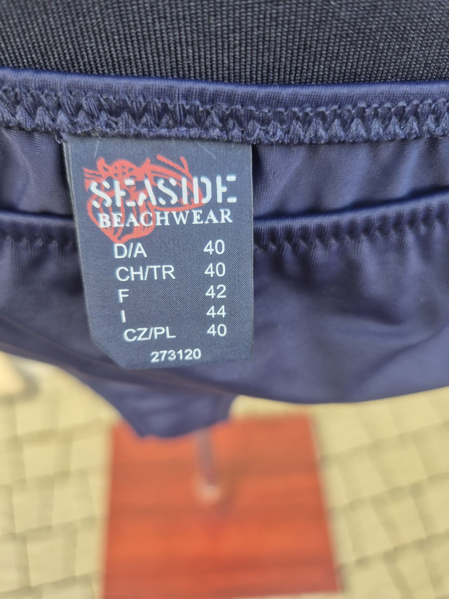Tankini dwuczęściowy marki Tchibo