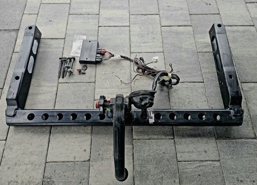 Hak Audi A4 B8 A5 Westfalia 305 305 Alko