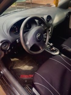 SEAT IBIZA 1,4 benzyna 5 - drzwiowy
