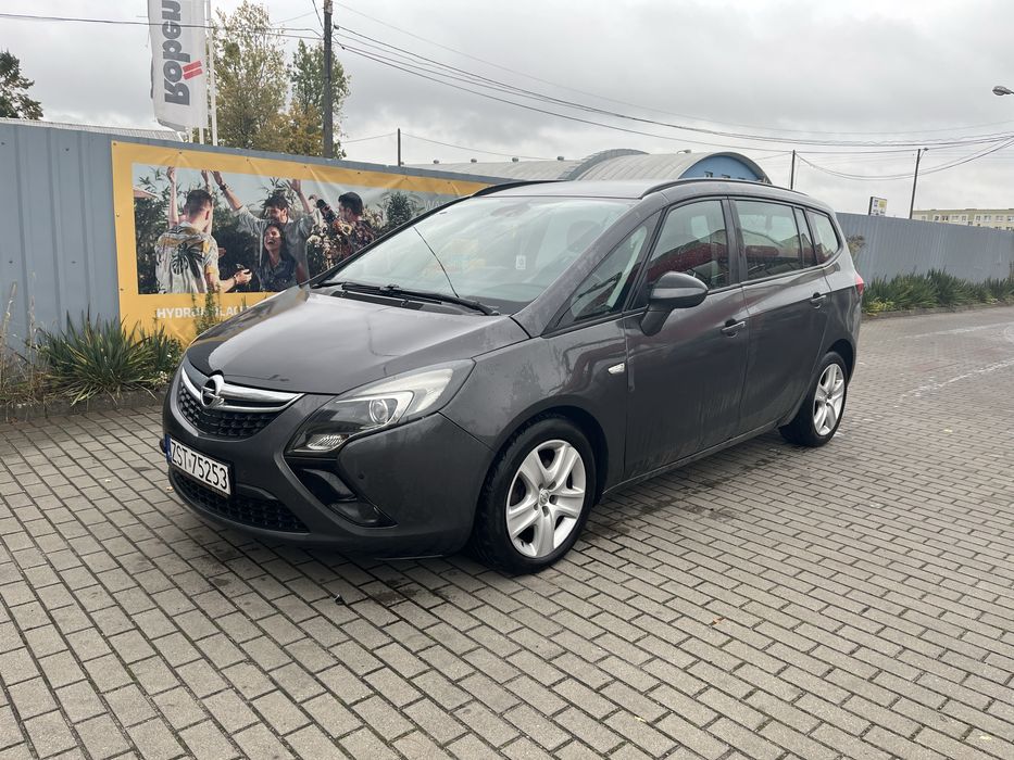 Ladny Opel Zafira 2.0 diesel, zarejstrowana w kraju, doinwestowana!