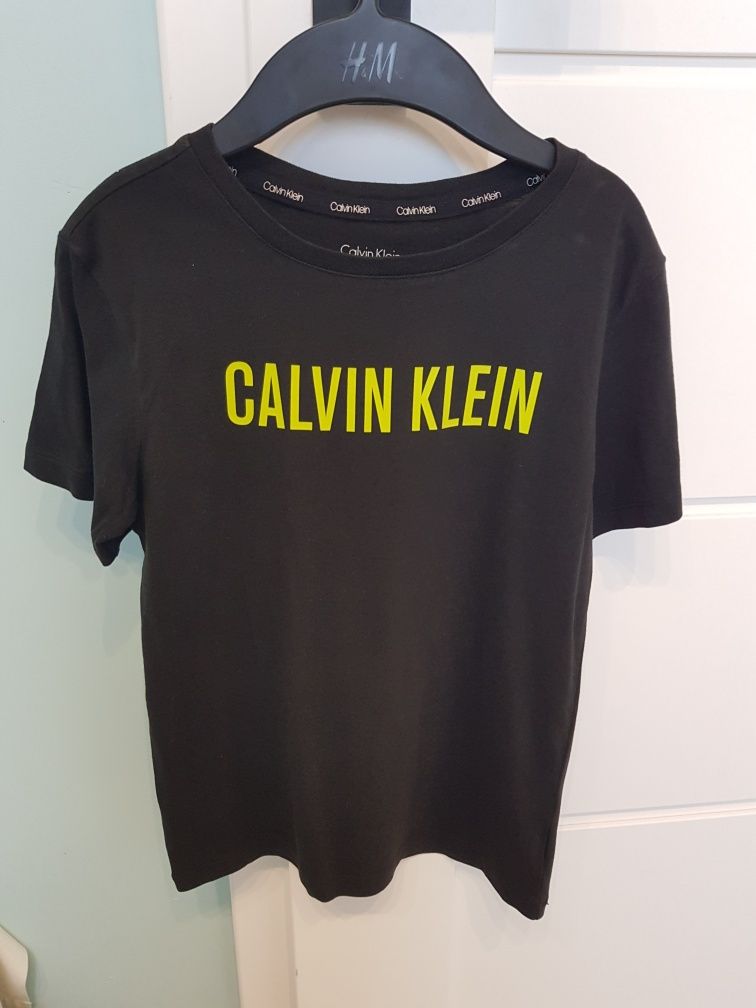 T-shirt koszulka Calvin Klein 8/10 lat rozmiar 134/140