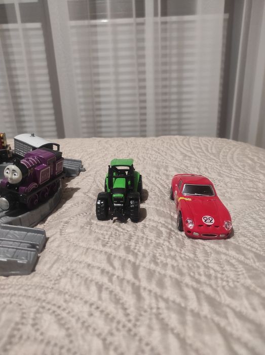 Lokomotywy Tomek i przyjaciele i tory