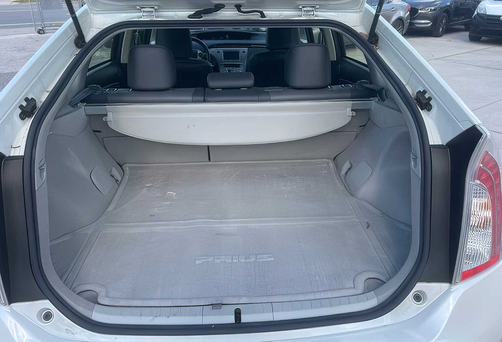 Toyota Prius      2015