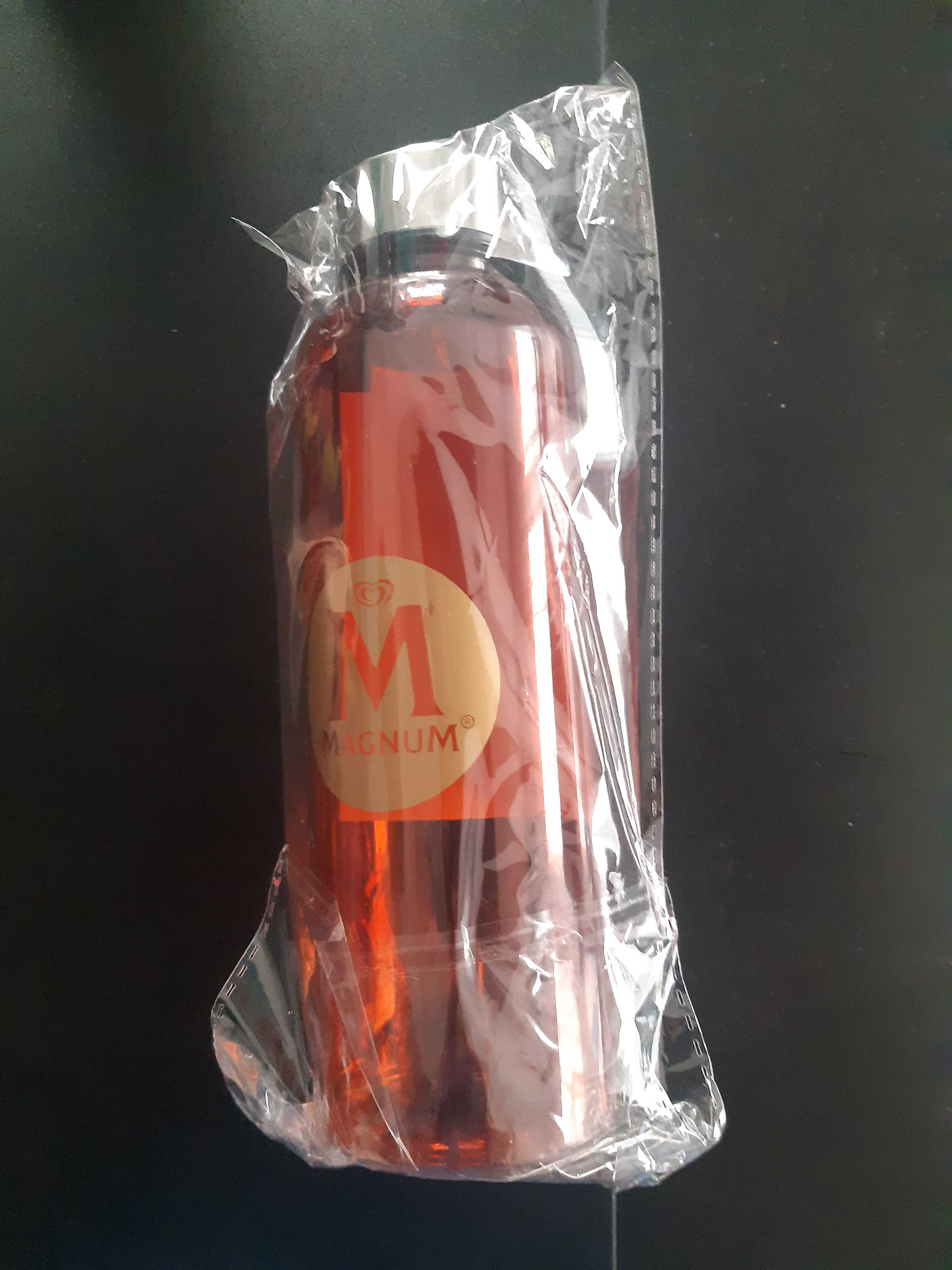 Nowa butelka na wodę 500ml