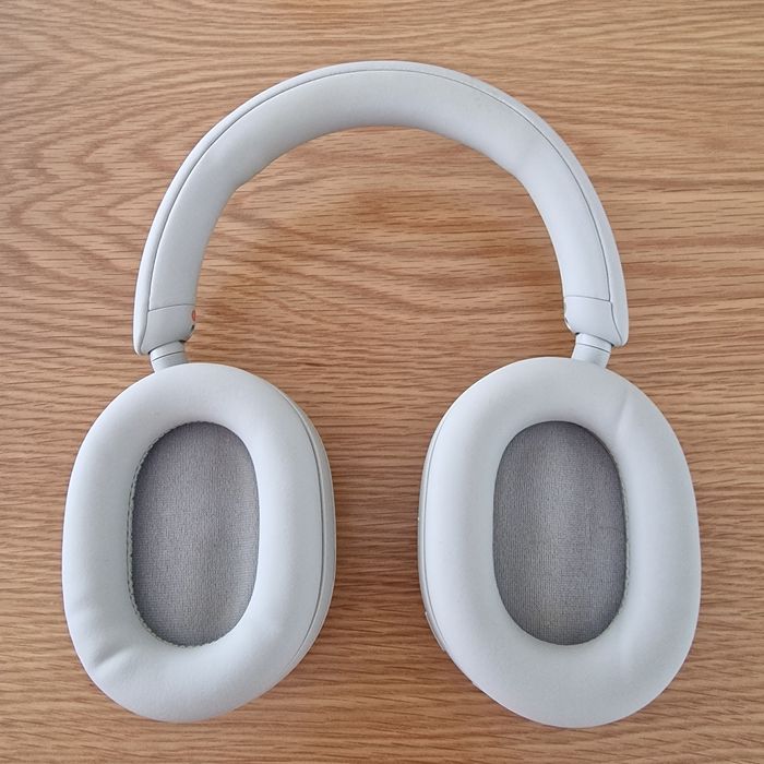 Auscultadores Sony WH-1000XM5