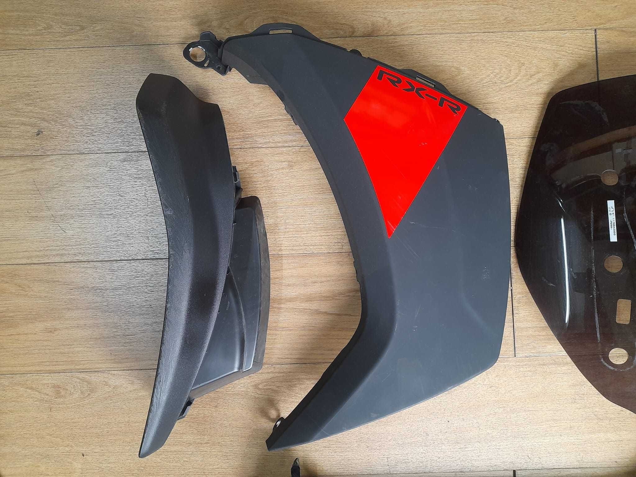DIVERSO MATERIAL PARA PEUGEOT METROPOLIS 400