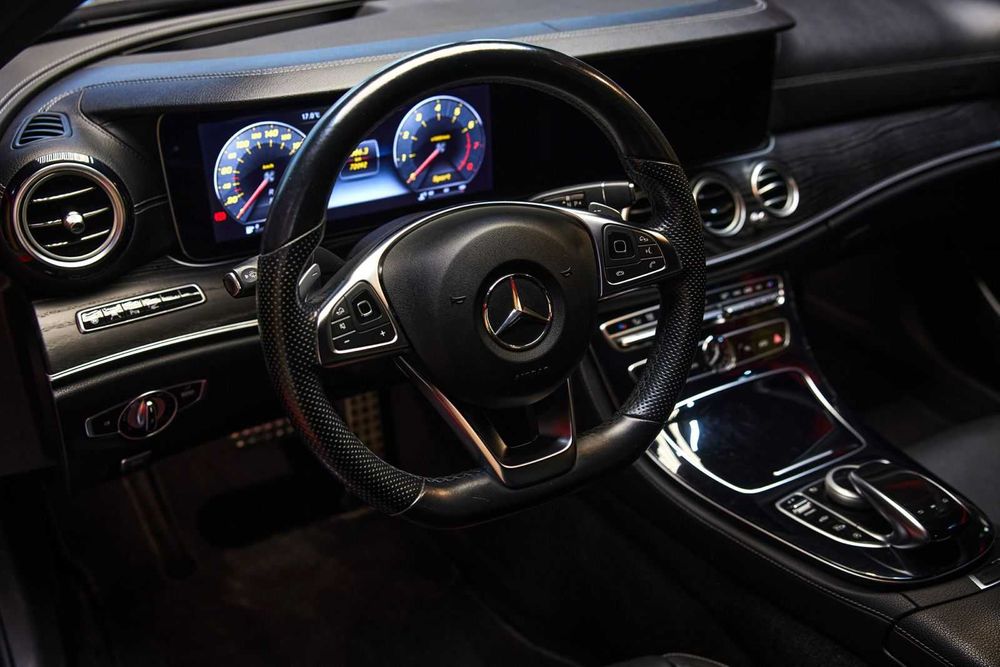 Mercedes-Benz Klasa E Mercedes-Benz E 400 4MATIC I AMG I Salon PL I