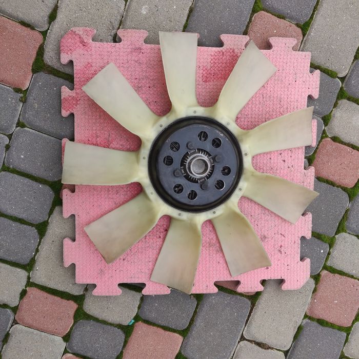 Jeep Wrangler Вискомуфта вентилятора радіатора з крильчаткою