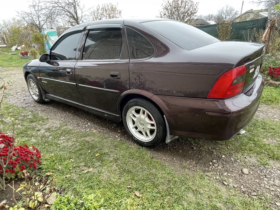 Продаєтся Opel Vectra b
