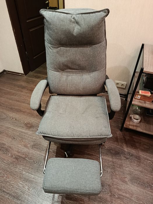 Компьютерное кресло GT (читайте описание!)