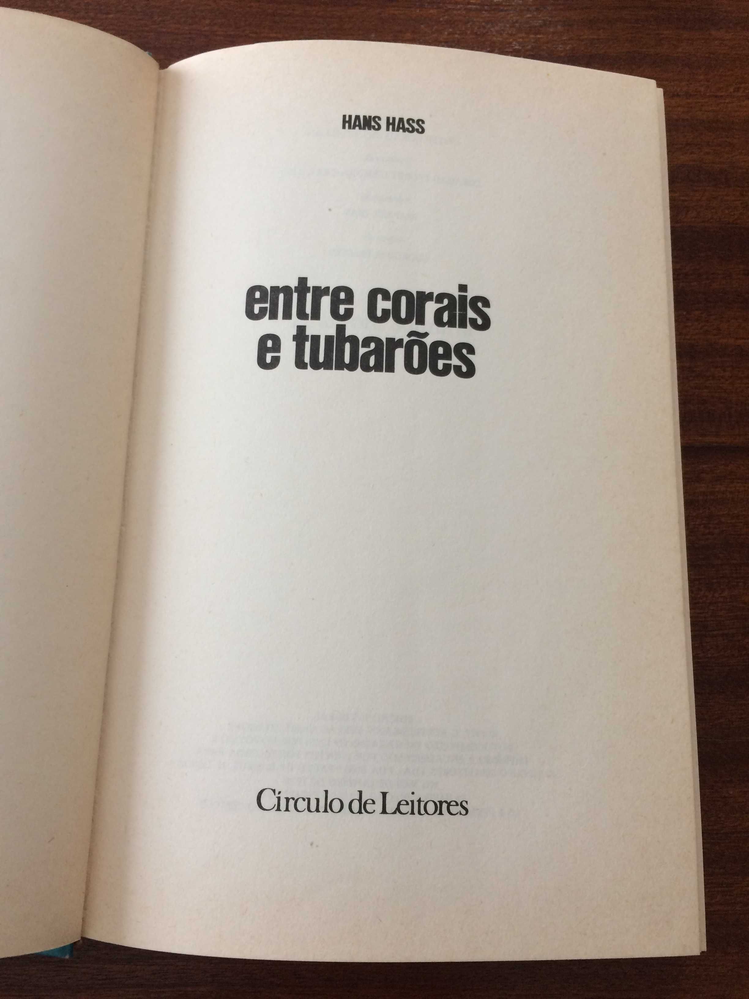 "Entre Corais e Tubarões", de Hans Hass