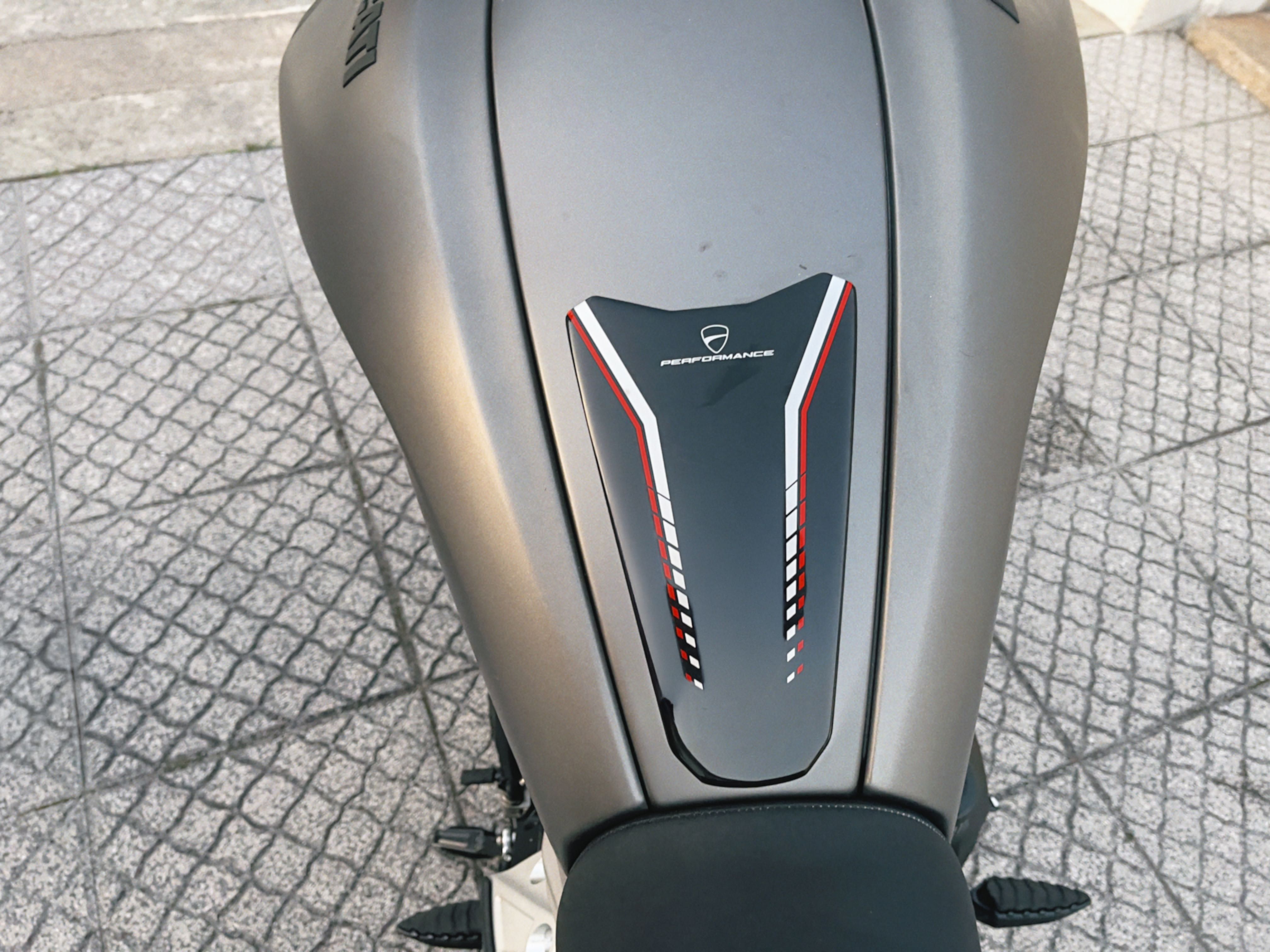 Ducati Diavel 1260 S