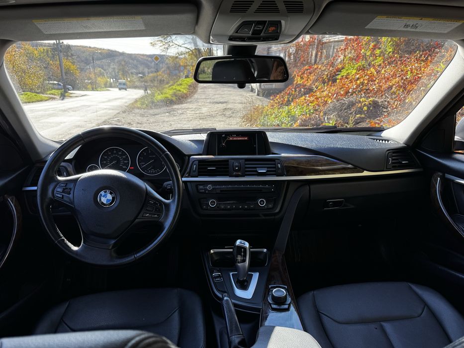 BMW F30 2014 року, 2.0 бензин, автомат