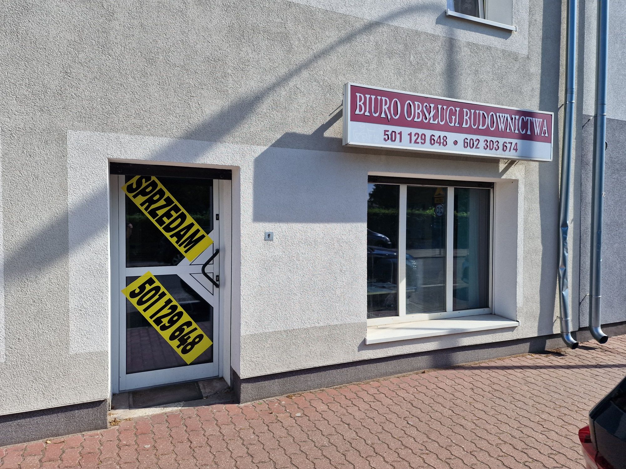 Lokal usługowy sprzedam