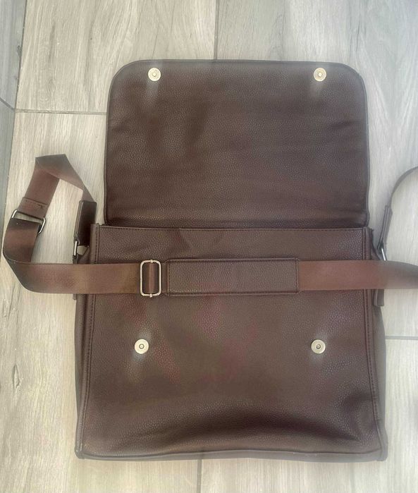 Torba Reserved, ekoskóra, z paskiem na ramię, pikowana, używana