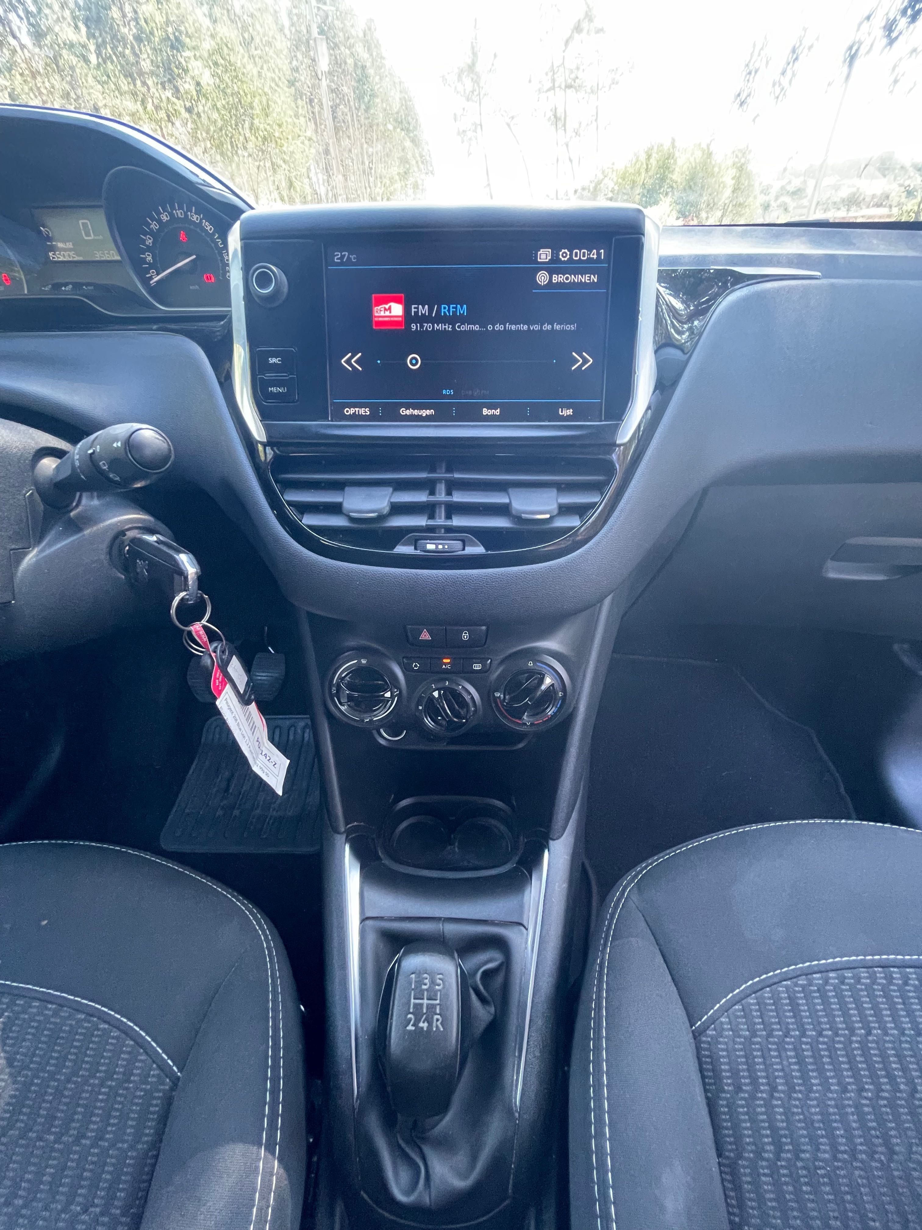 Peugeot 208 1.2 PURETECH