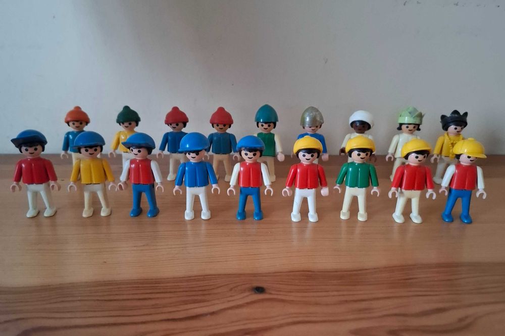 Bonecos / Figuras Playmobil Meninos Bonés, Gorros e Outros Geobra 1981