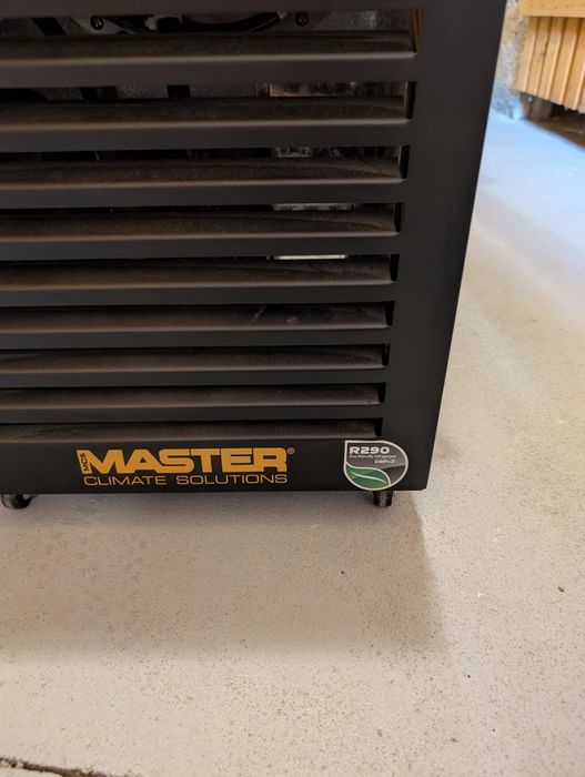 Osuszacz powietrza Master DH 732 P