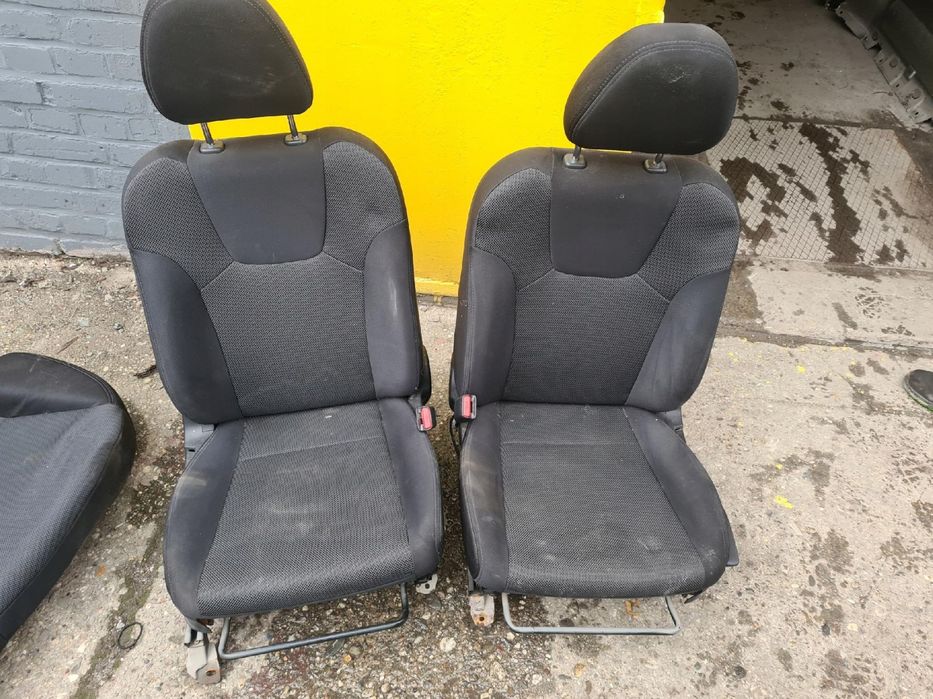 Fotel przedni lewy kierowcy Subaru Impreza GH