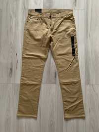 Spodnie Banana Republic Travel Jean slim fit r. 31/30