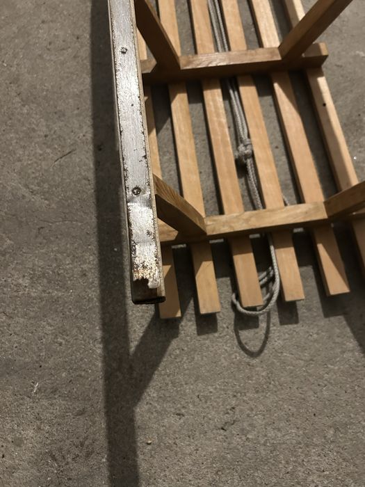 sanki drewniane na metalowych plozach