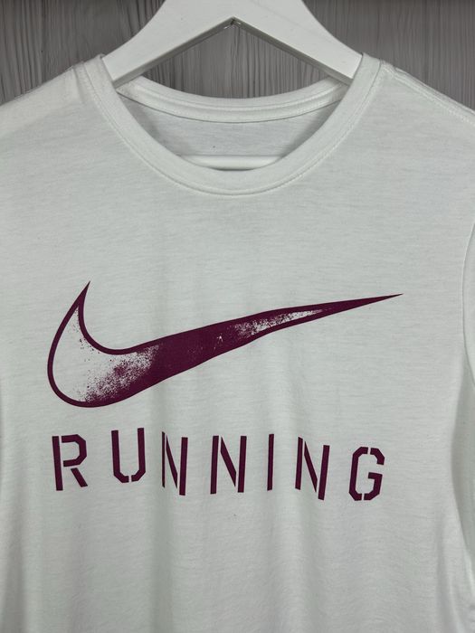 Nike Running Big Swoosh футболка розмір S Dri Fit
